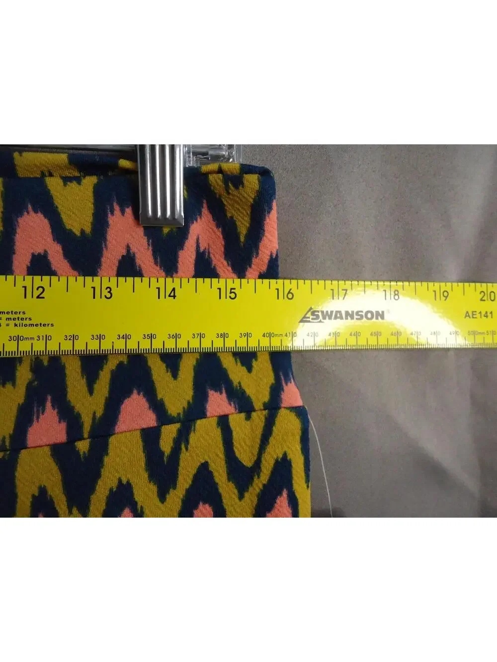 LuLaRoe Cassie Chevron Print Pencil Skirt Pink & Yellow Size Med Stretch New